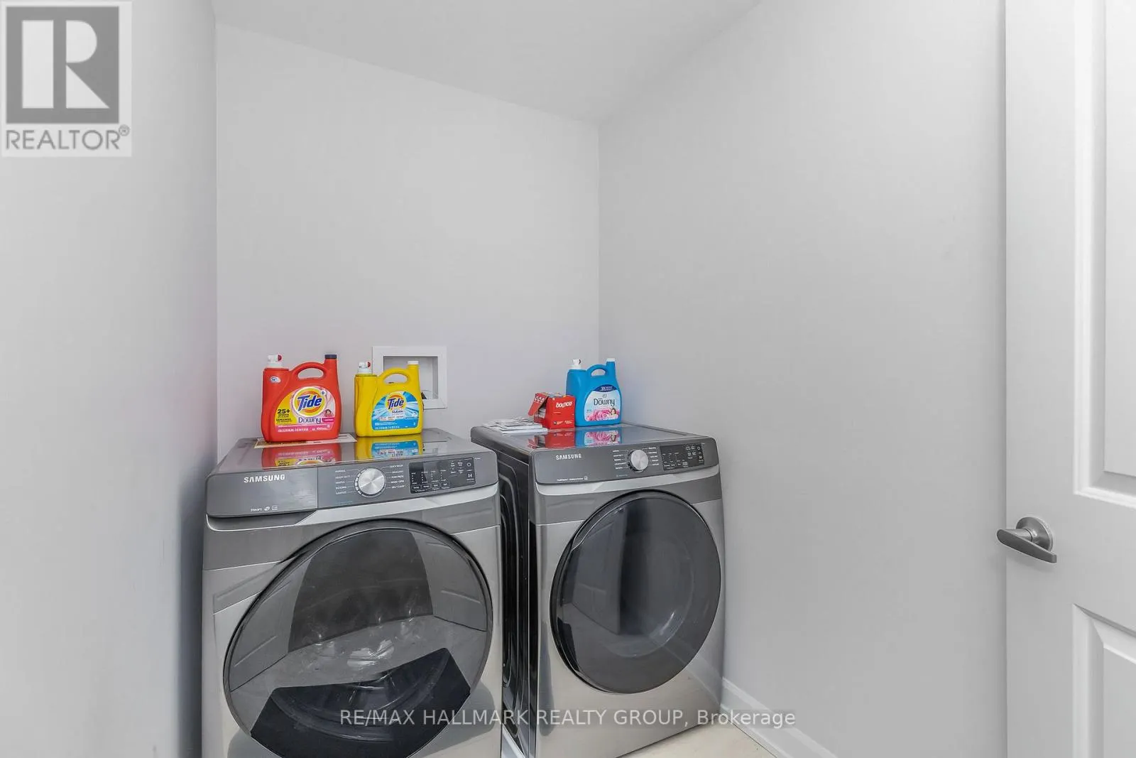 90 VIMY RIDGE CRESCENT