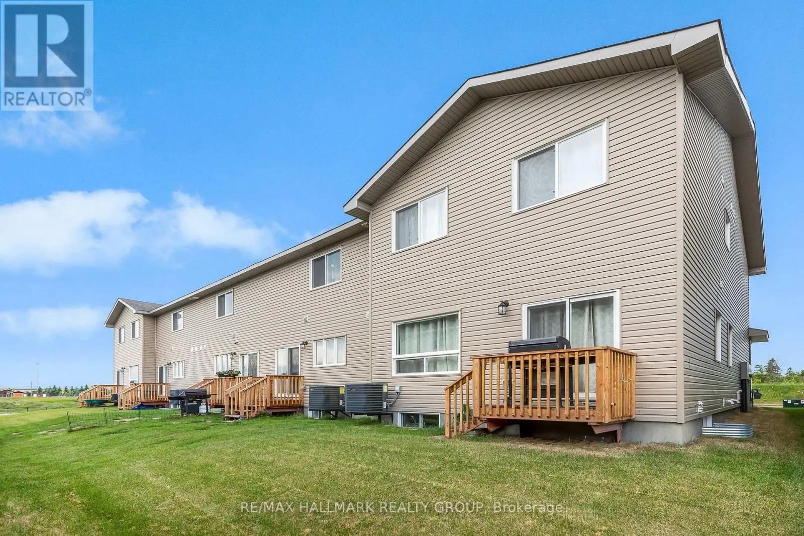 90 VIMY RIDGE CRESCENT