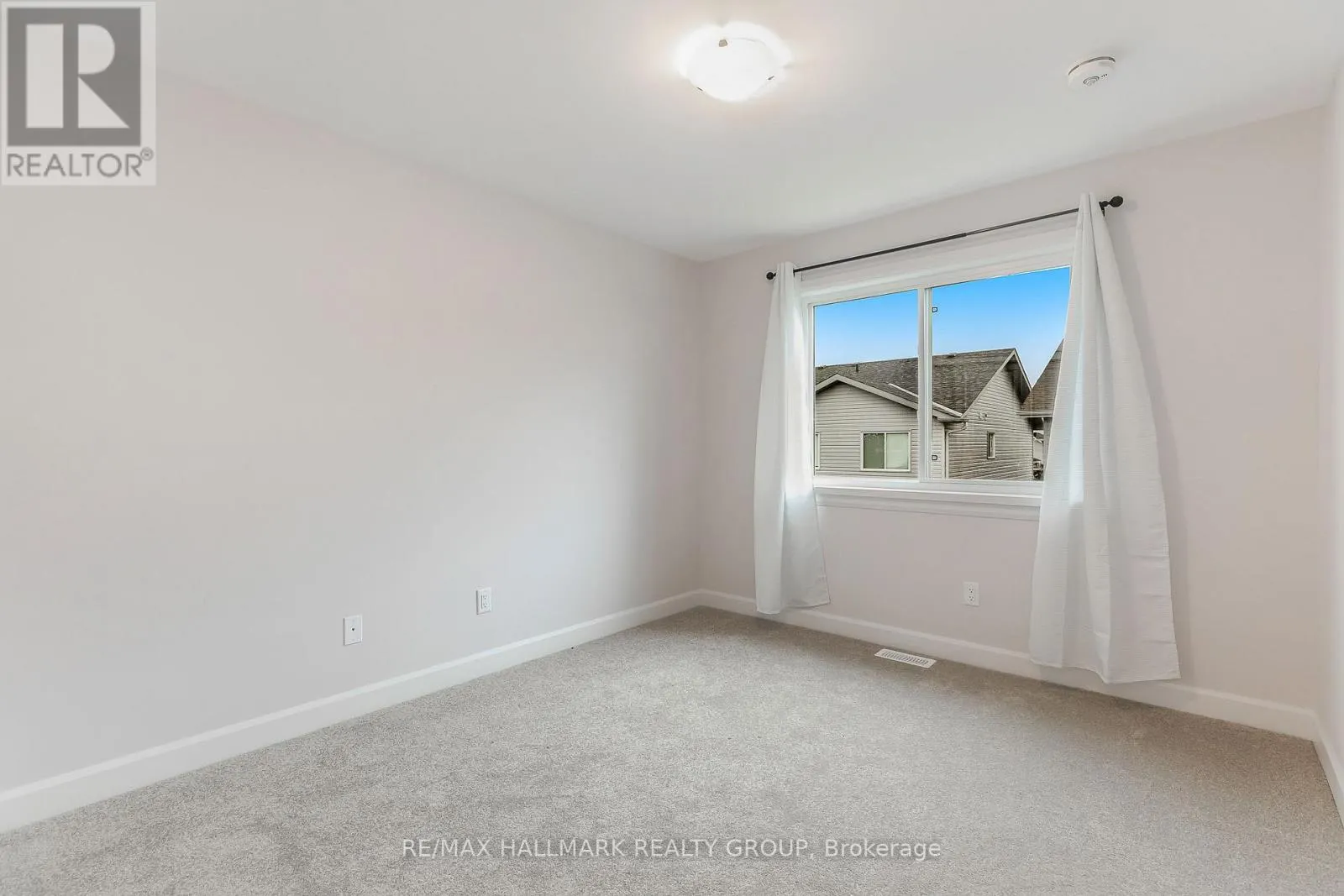 90 VIMY RIDGE CRESCENT