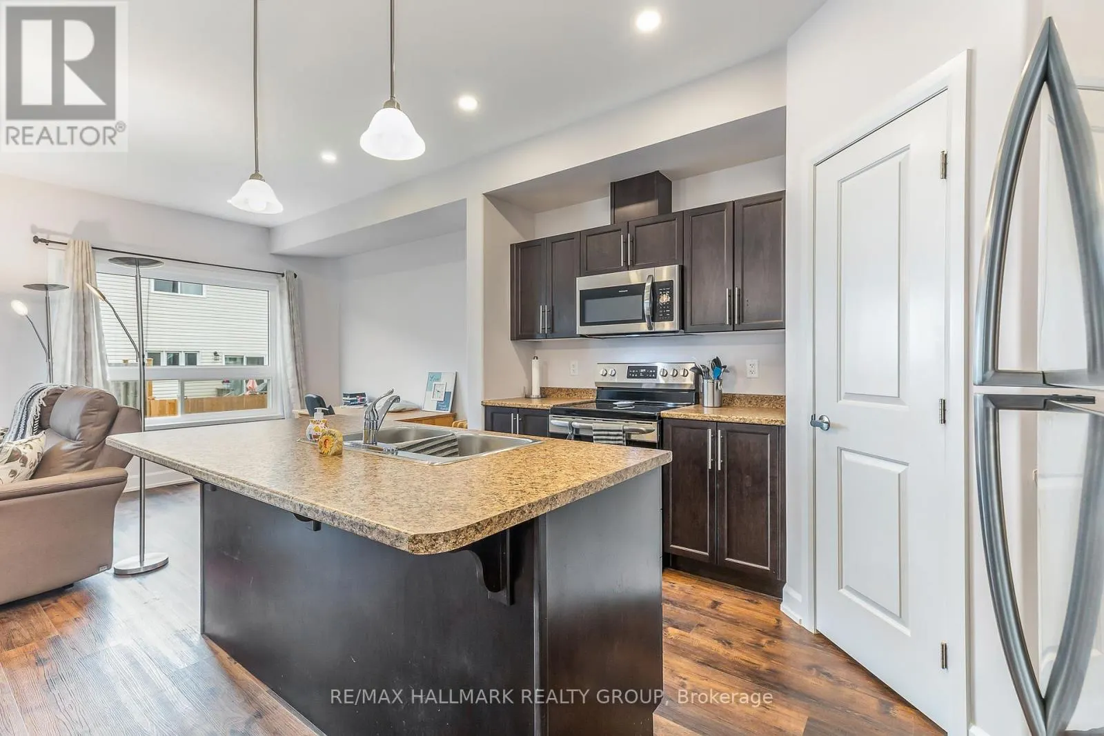 90 VIMY RIDGE CRESCENT