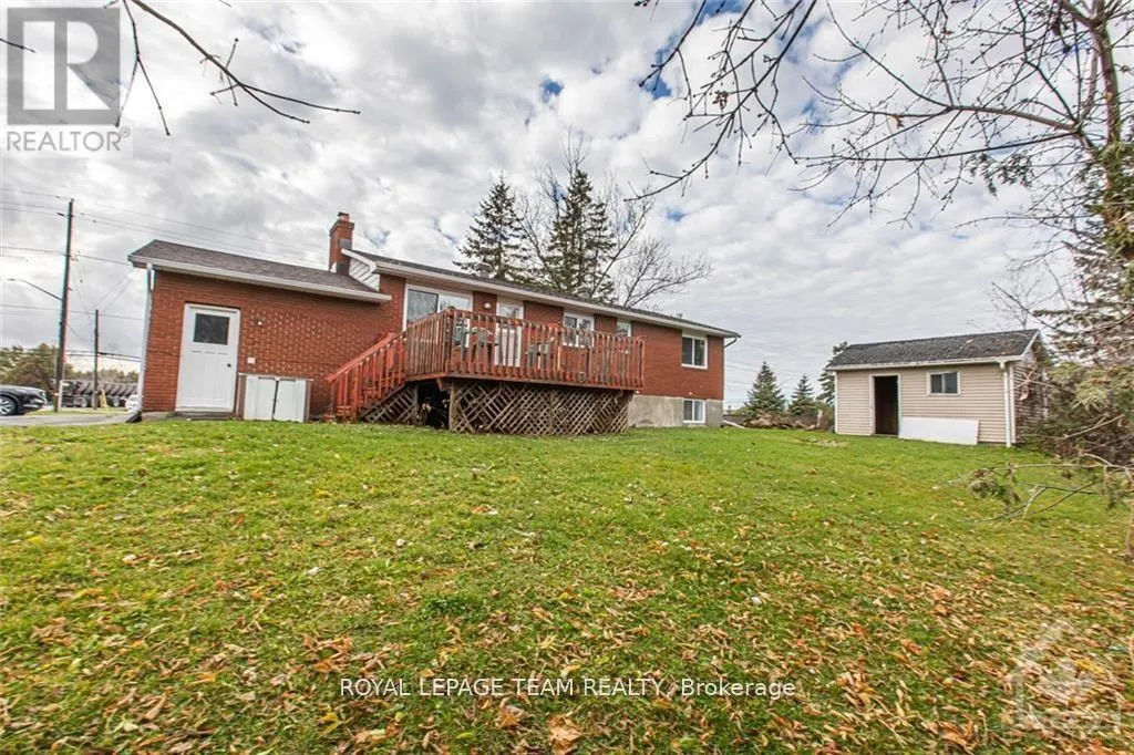 2082 CARP ROAD