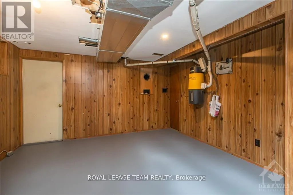 2082 CARP ROAD
