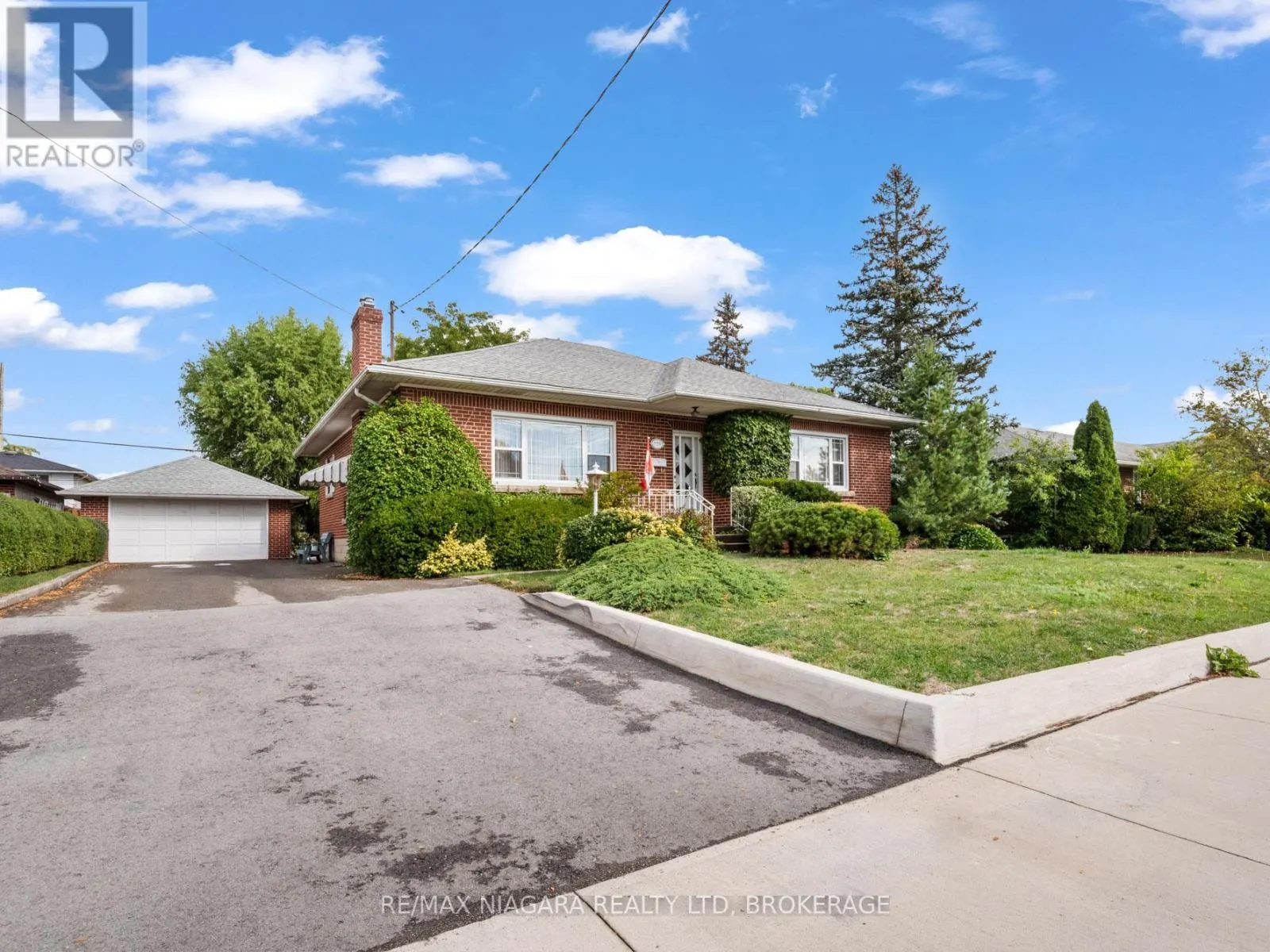 129 IDYLEWYLDE STREET