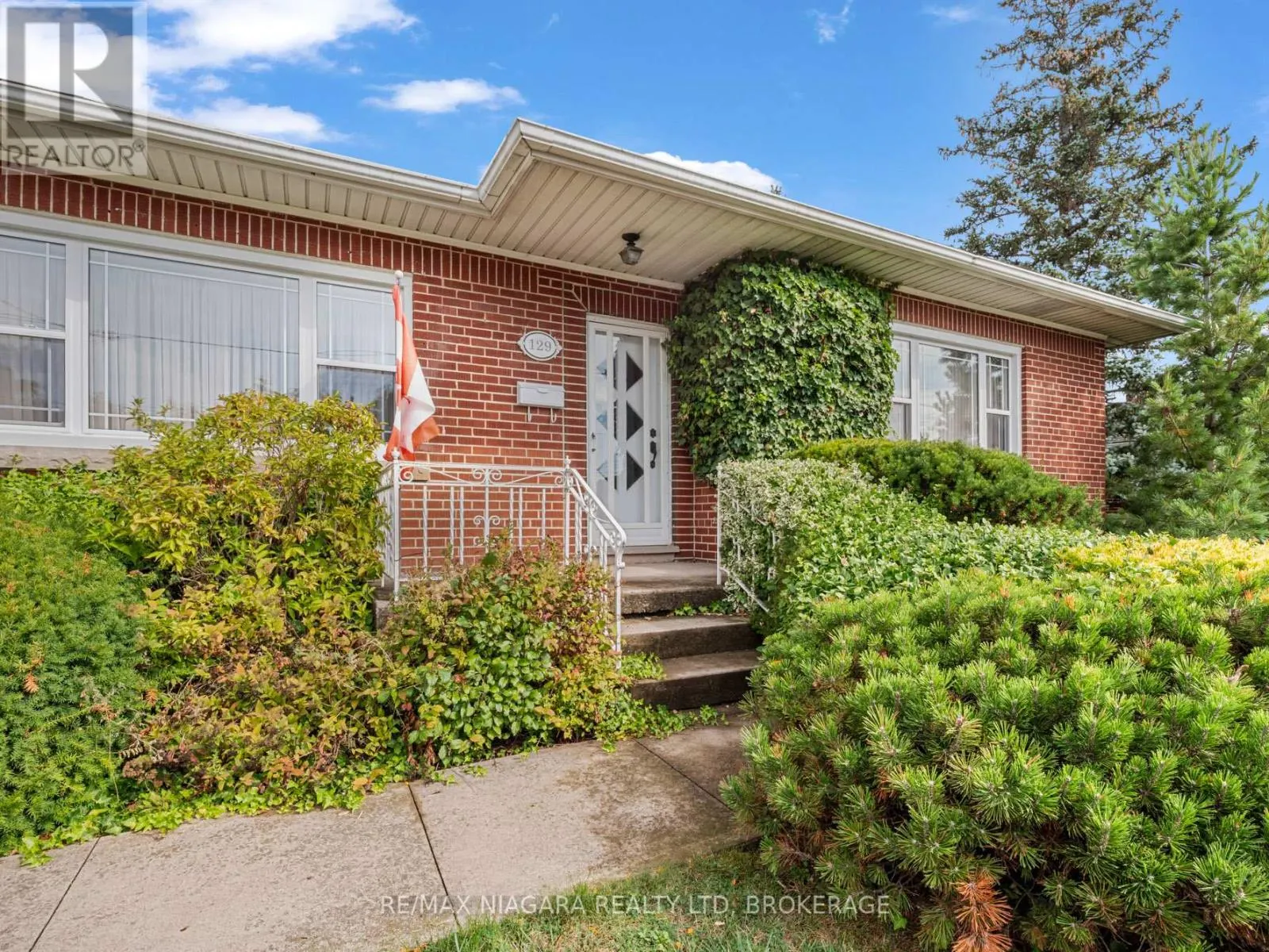 129 IDYLEWYLDE STREET