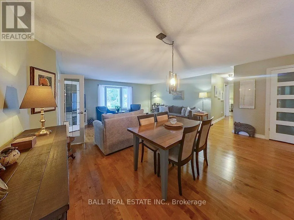 10 - 680 WHITAKER STREET, #10
