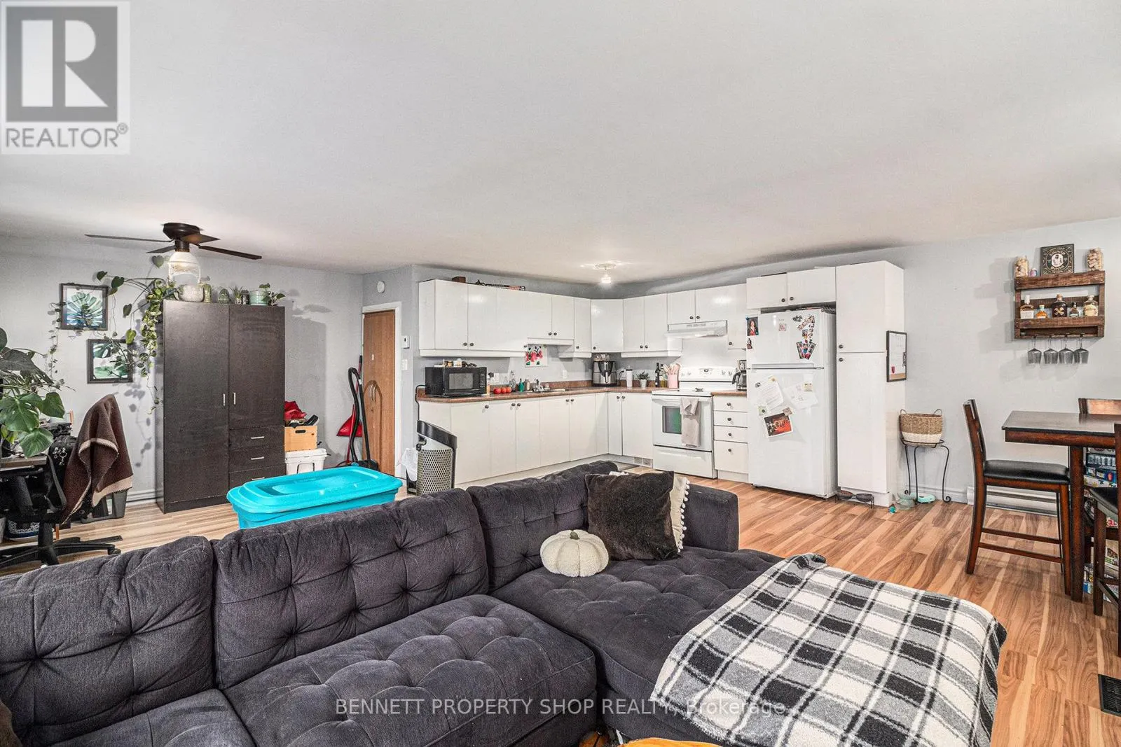 2489 DU LAC ROAD