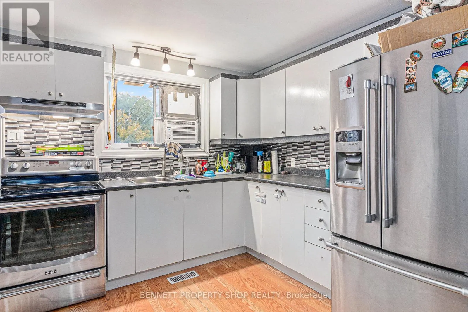 2489 DU LAC ROAD