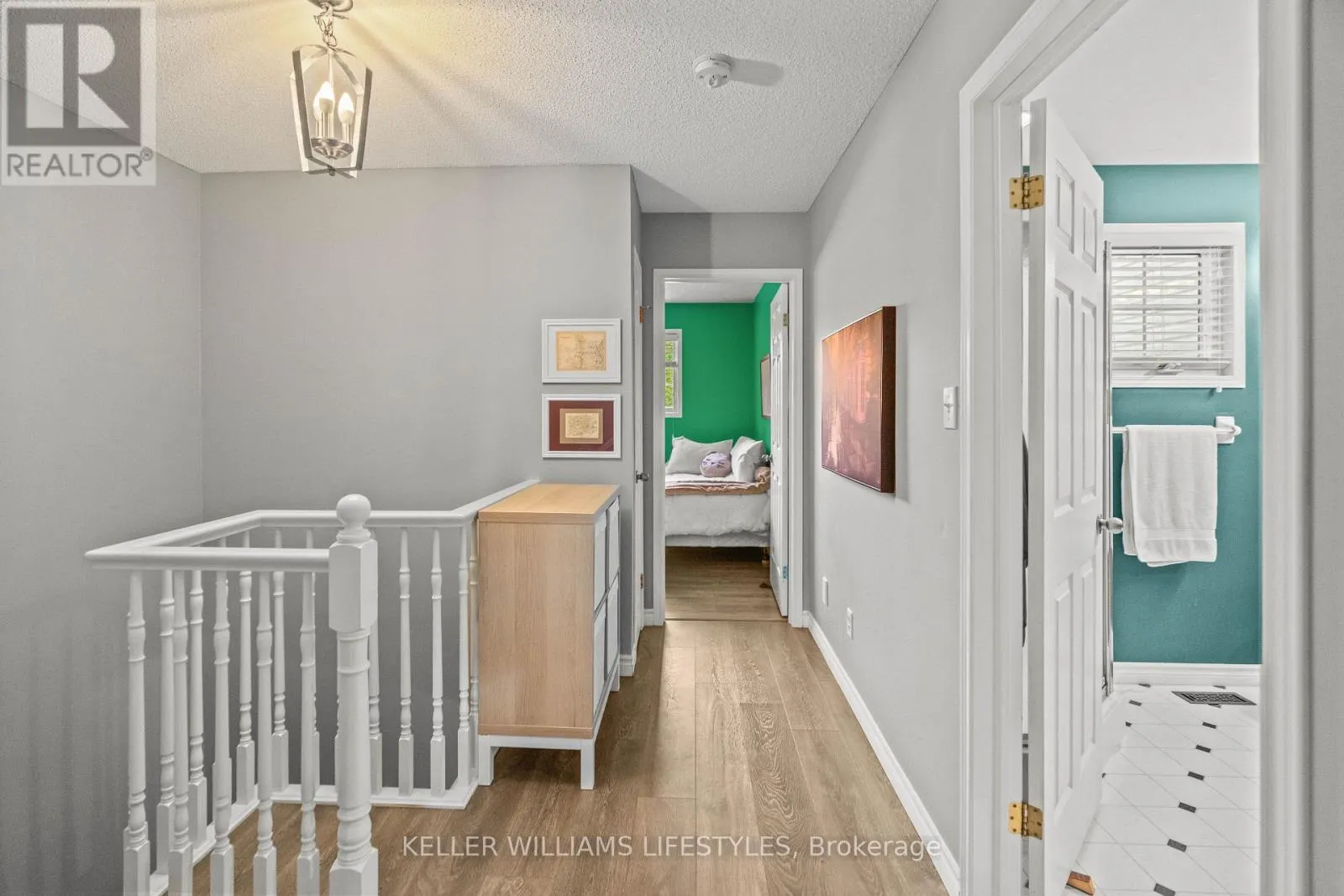 2 - 505 PROUDFOOT LANE, #2