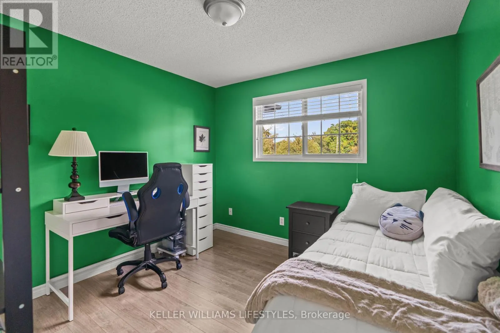 2 - 505 PROUDFOOT LANE, #2