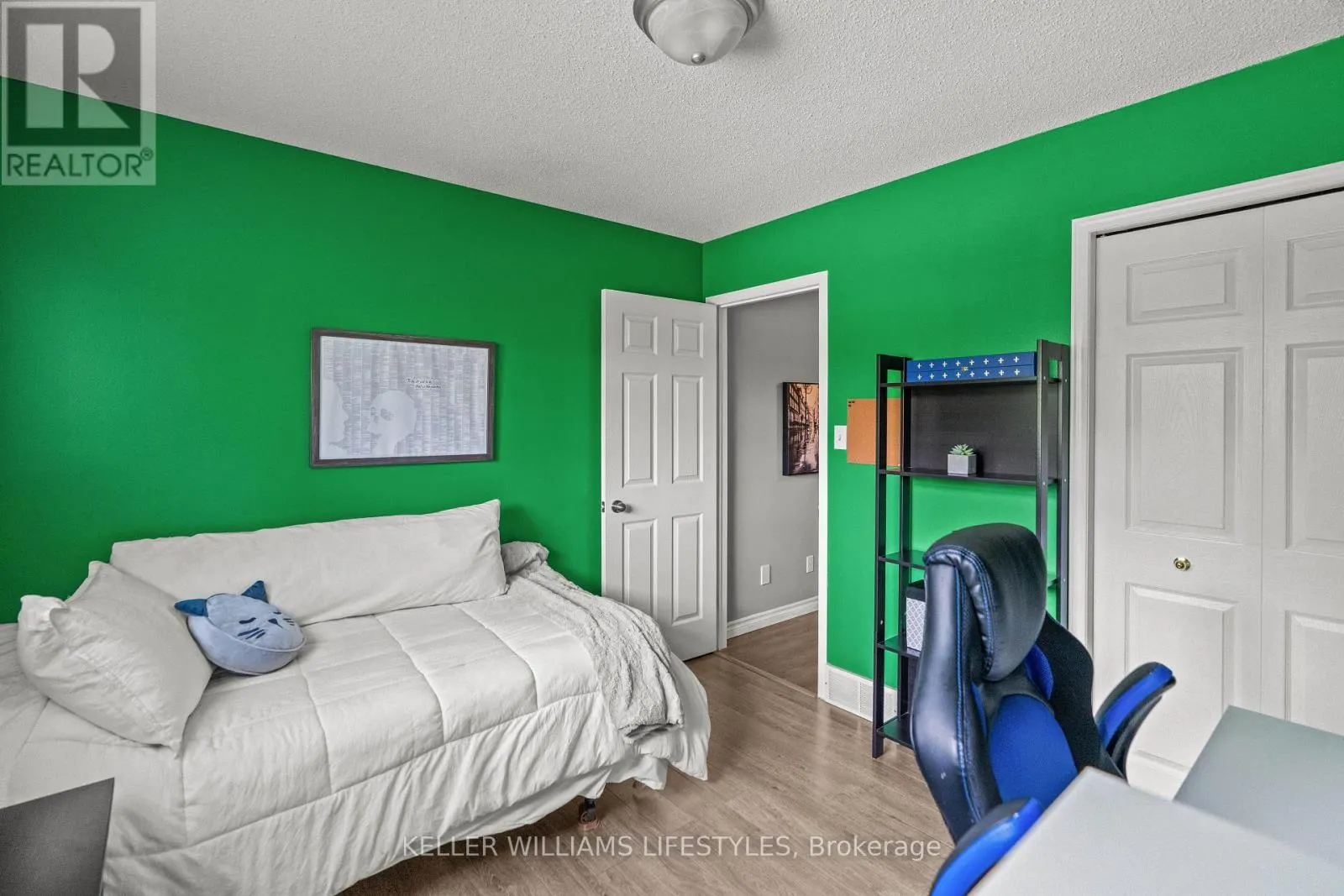 2 - 505 PROUDFOOT LANE, #2