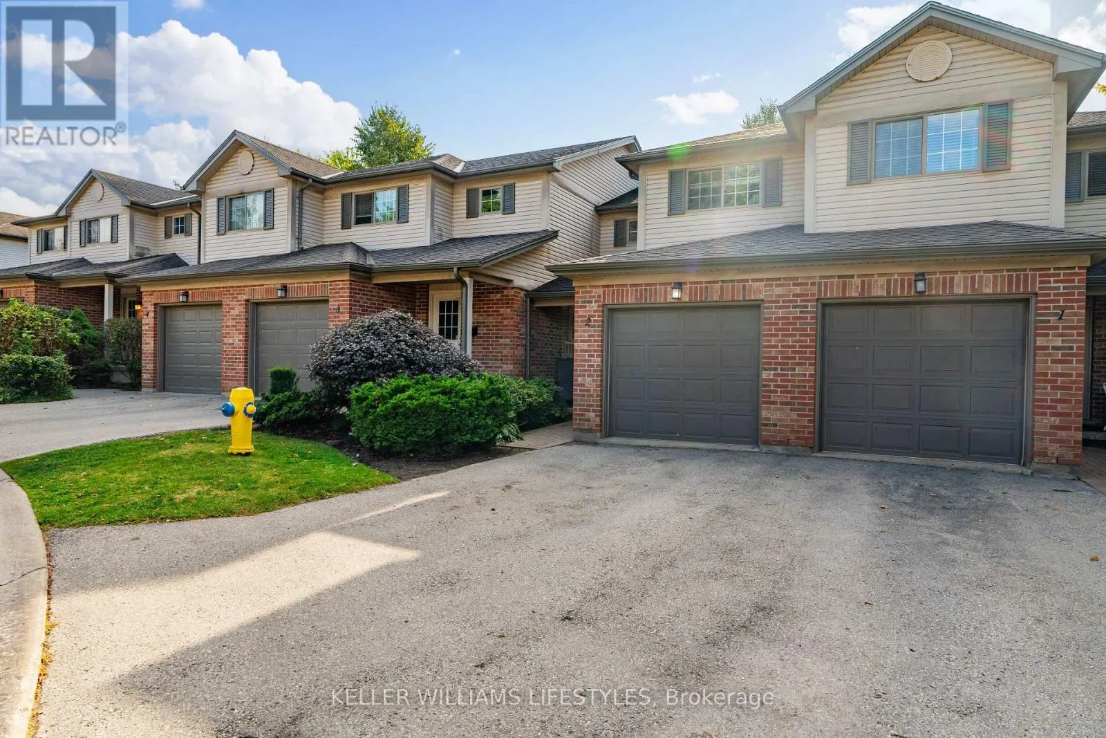 2 - 505 PROUDFOOT LANE, #2