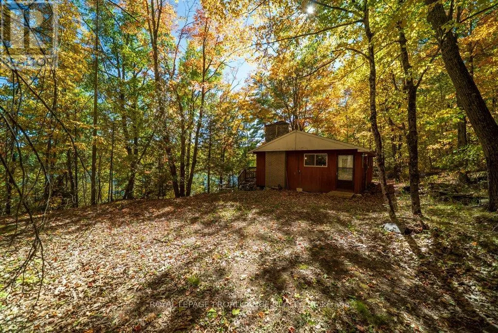 1042 EAST FLIELER LANE