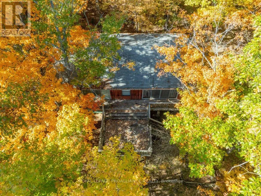 1042 EAST FLIELER LANE