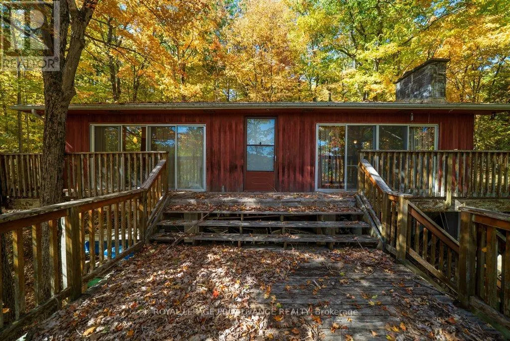 1042 EAST FLIELER LANE
