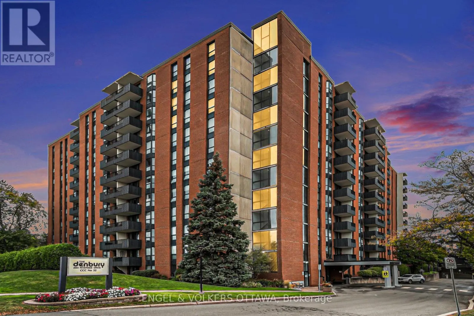 1110 - 2951 RIVERSIDE DRIVE