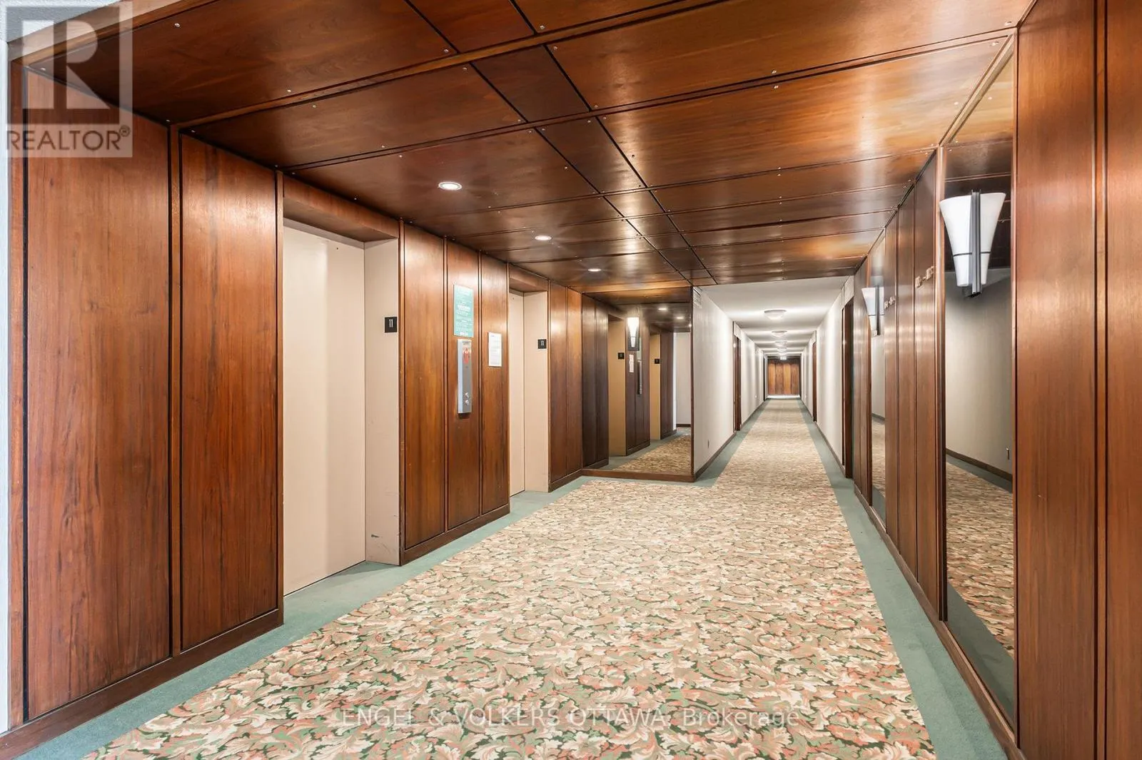 1110 - 2951 RIVERSIDE DRIVE