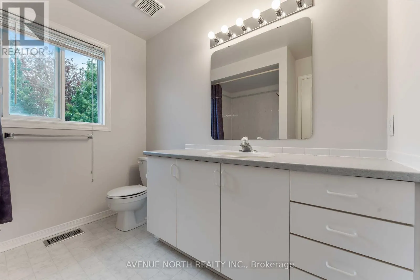 3 WINDHURST DRIVE