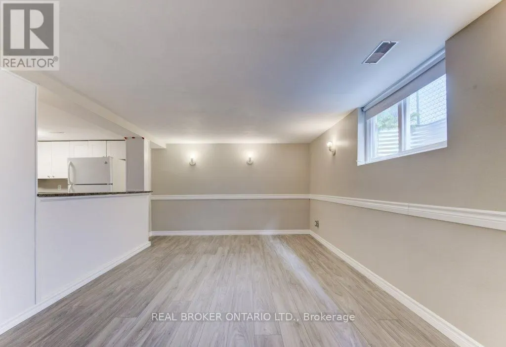 119 KINGSWOOD DRIVE
