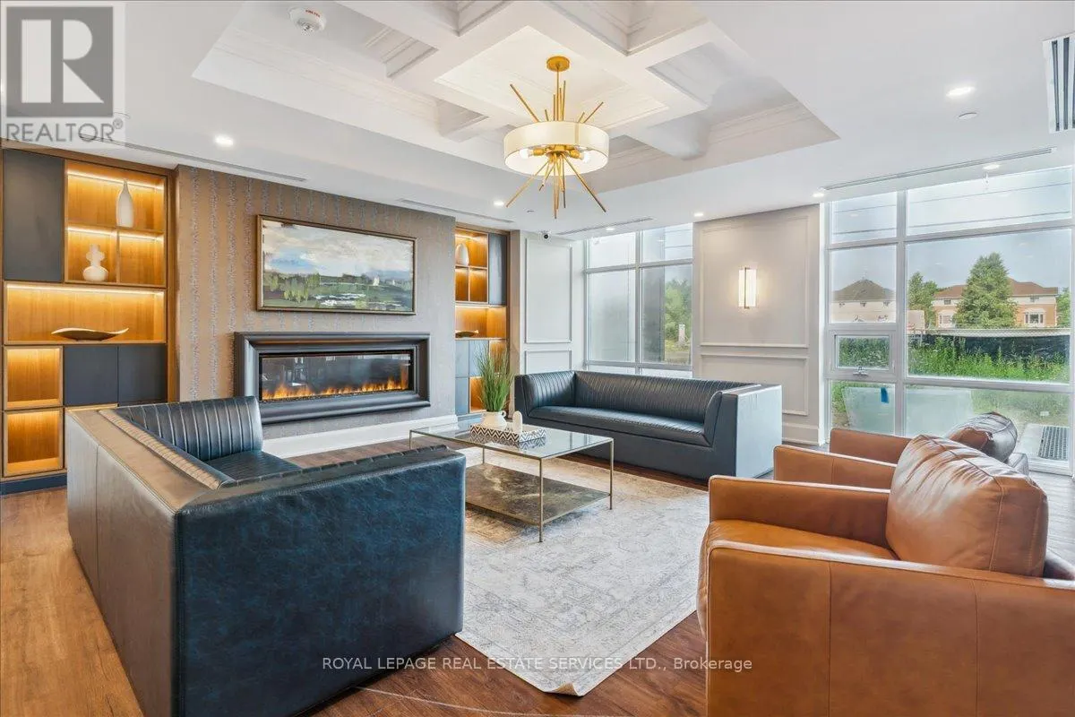 107 - 460 DUNDAS STREET E