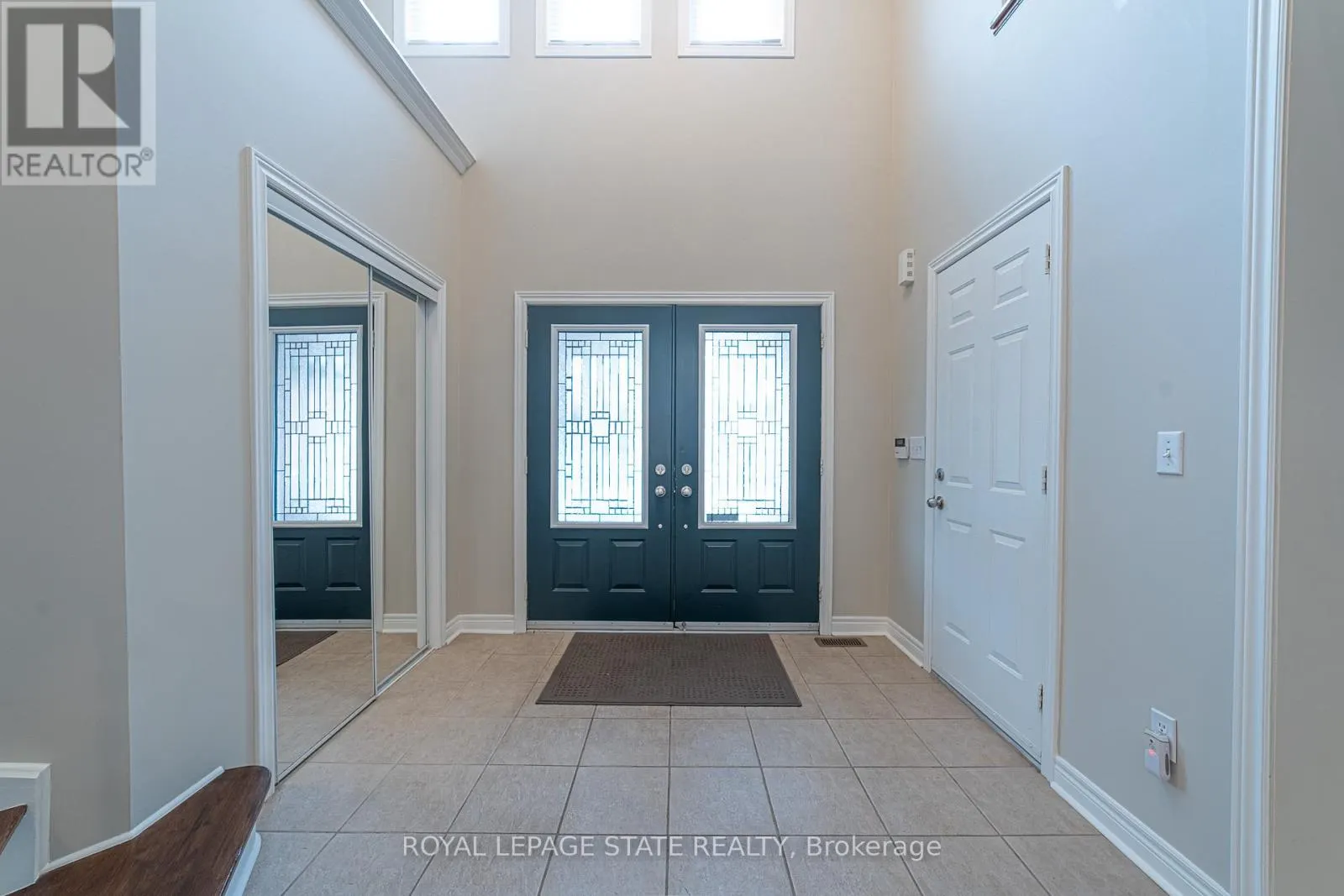 120 SUNDIAL CRESCENT