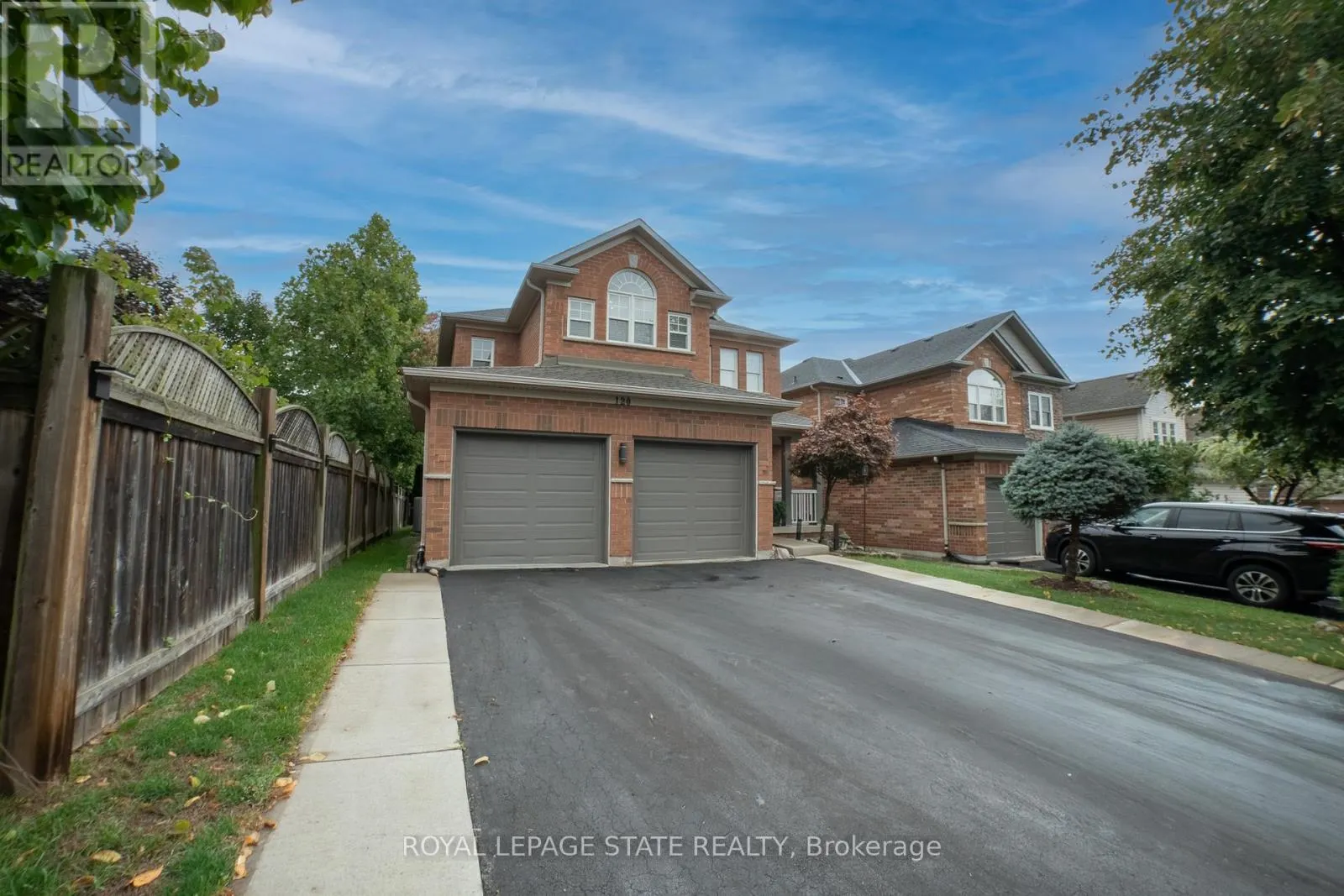 120 SUNDIAL CRESCENT