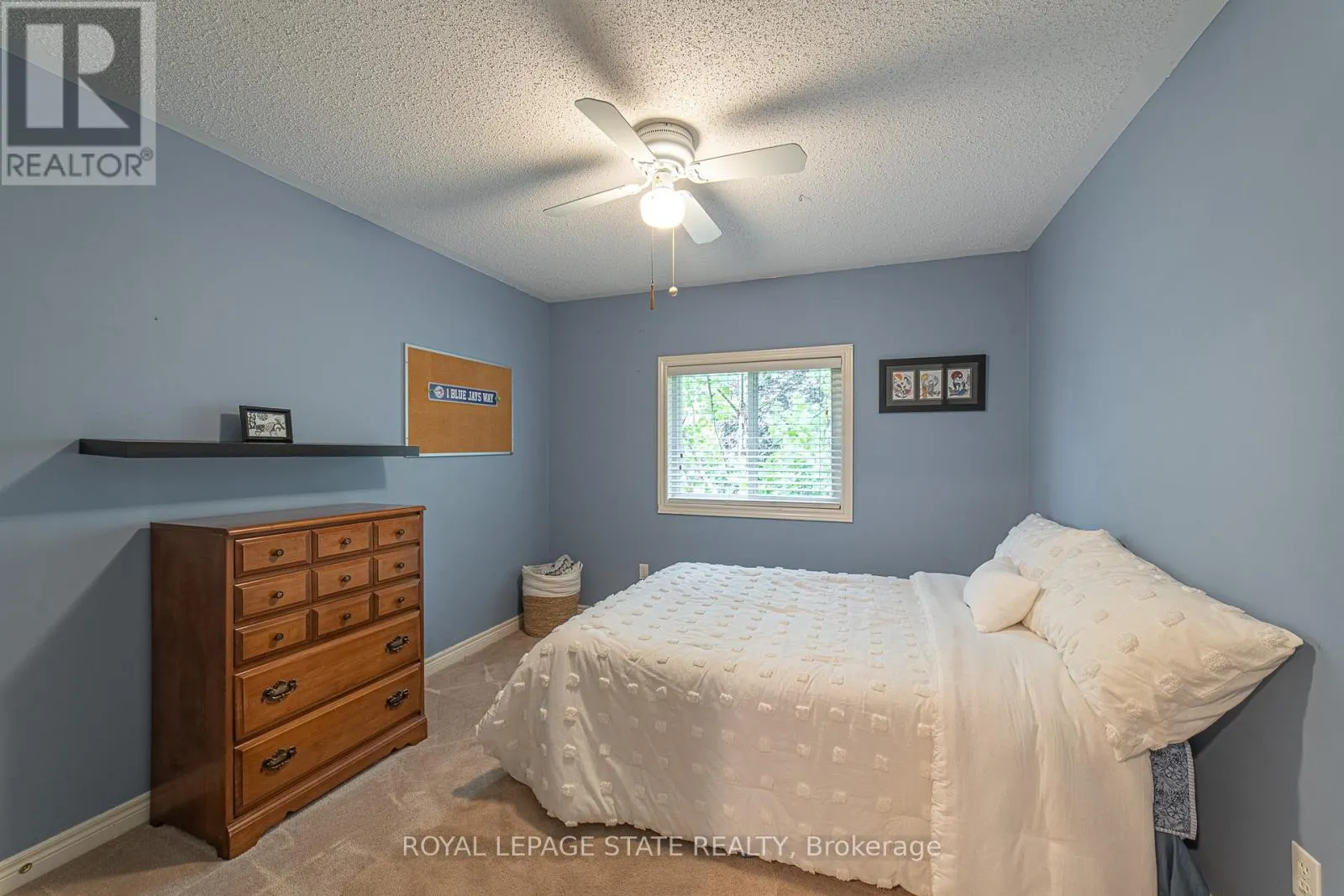 120 SUNDIAL CRESCENT