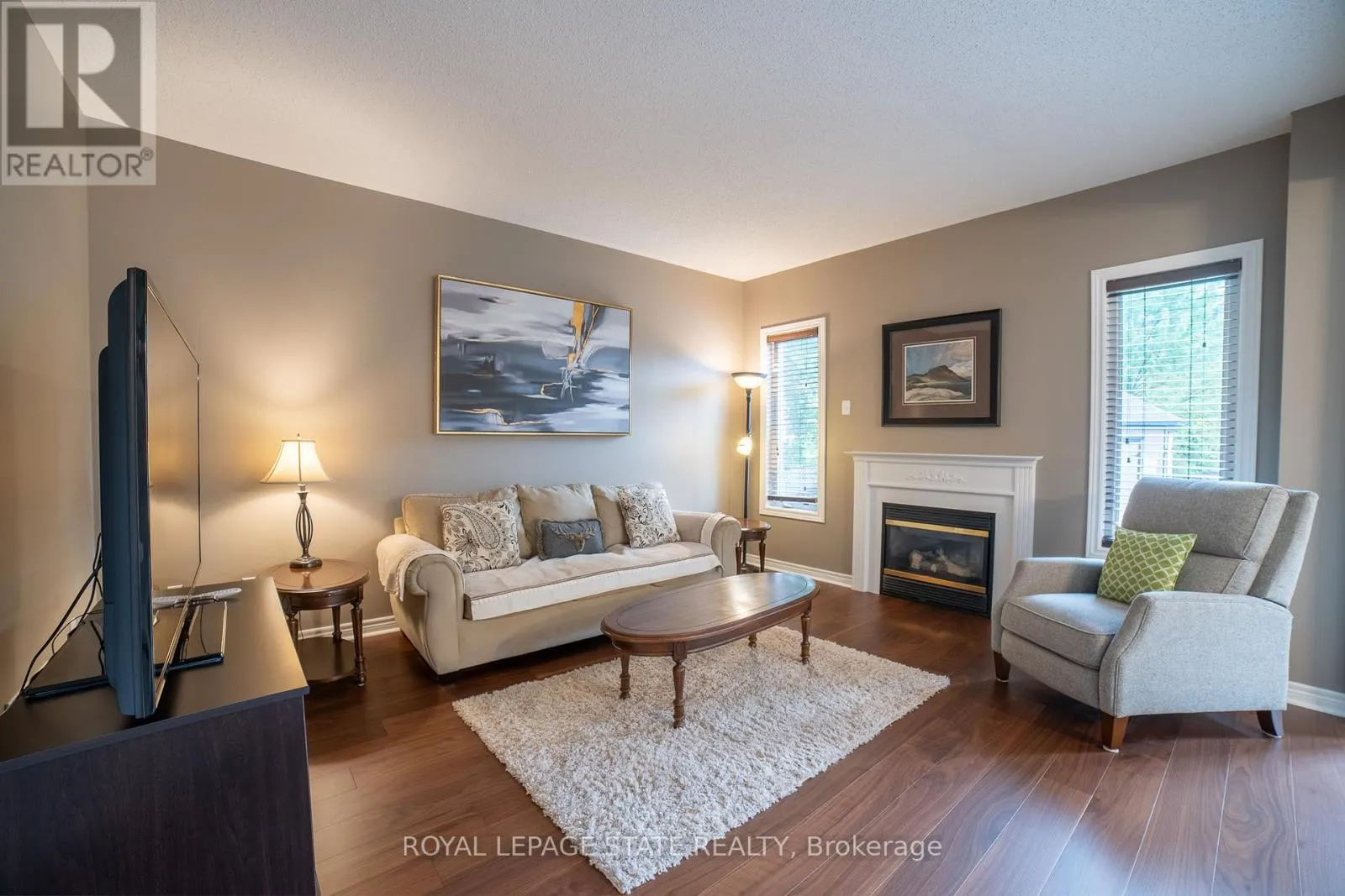 120 SUNDIAL CRESCENT
