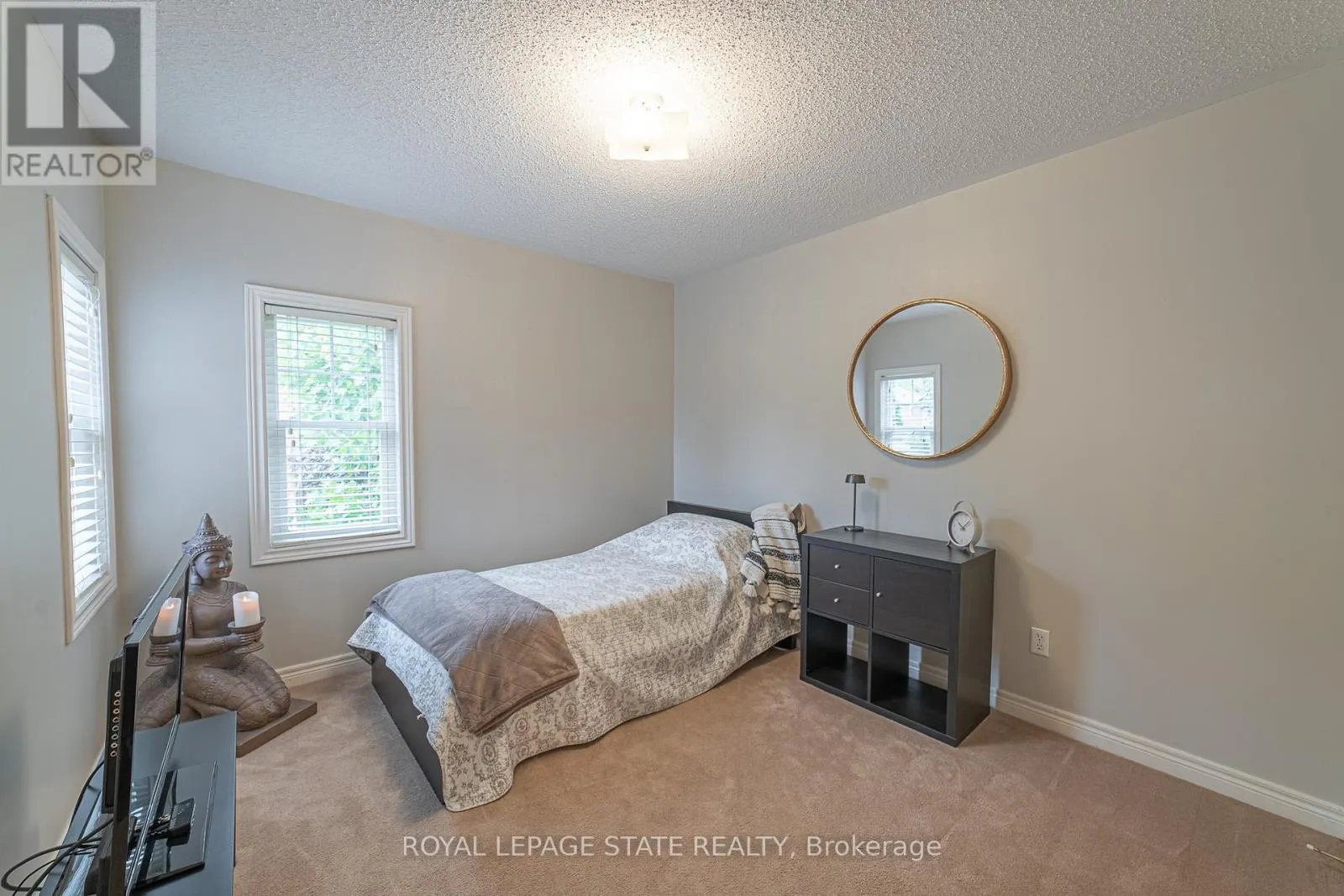 120 SUNDIAL CRESCENT