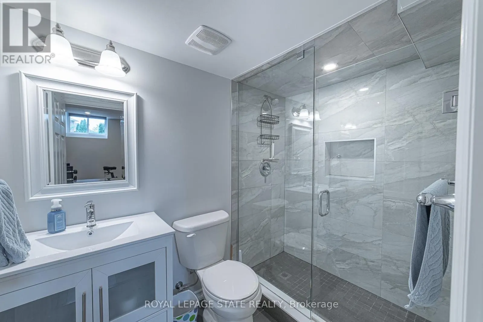 120 SUNDIAL CRESCENT