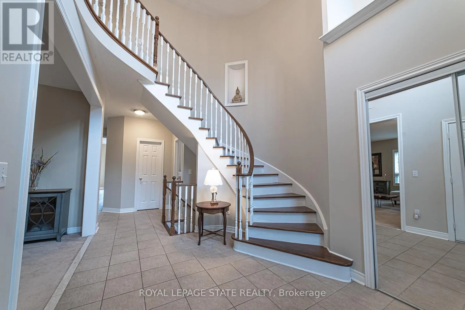120 SUNDIAL CRESCENT