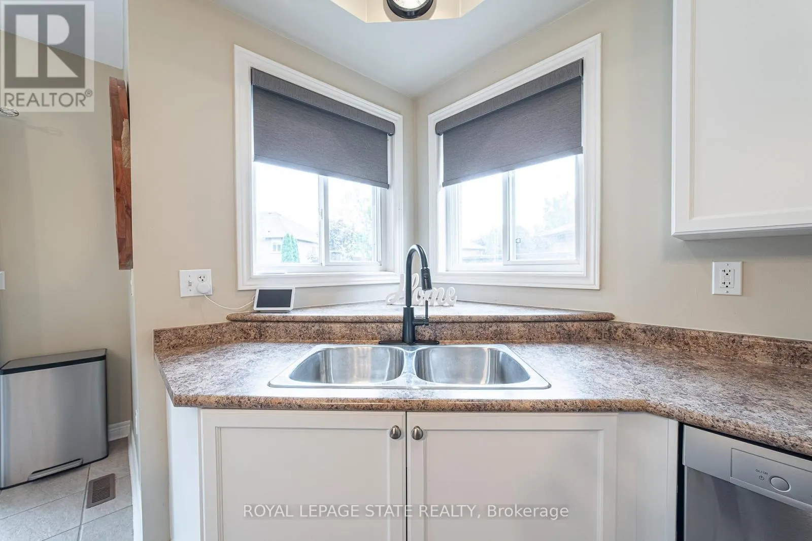 120 SUNDIAL CRESCENT