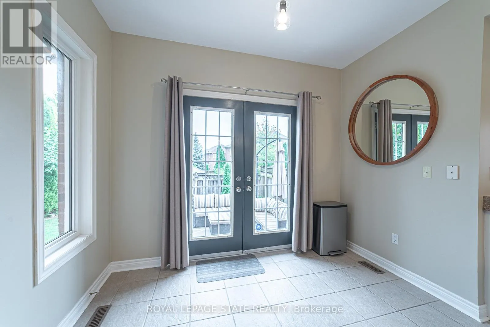 120 SUNDIAL CRESCENT