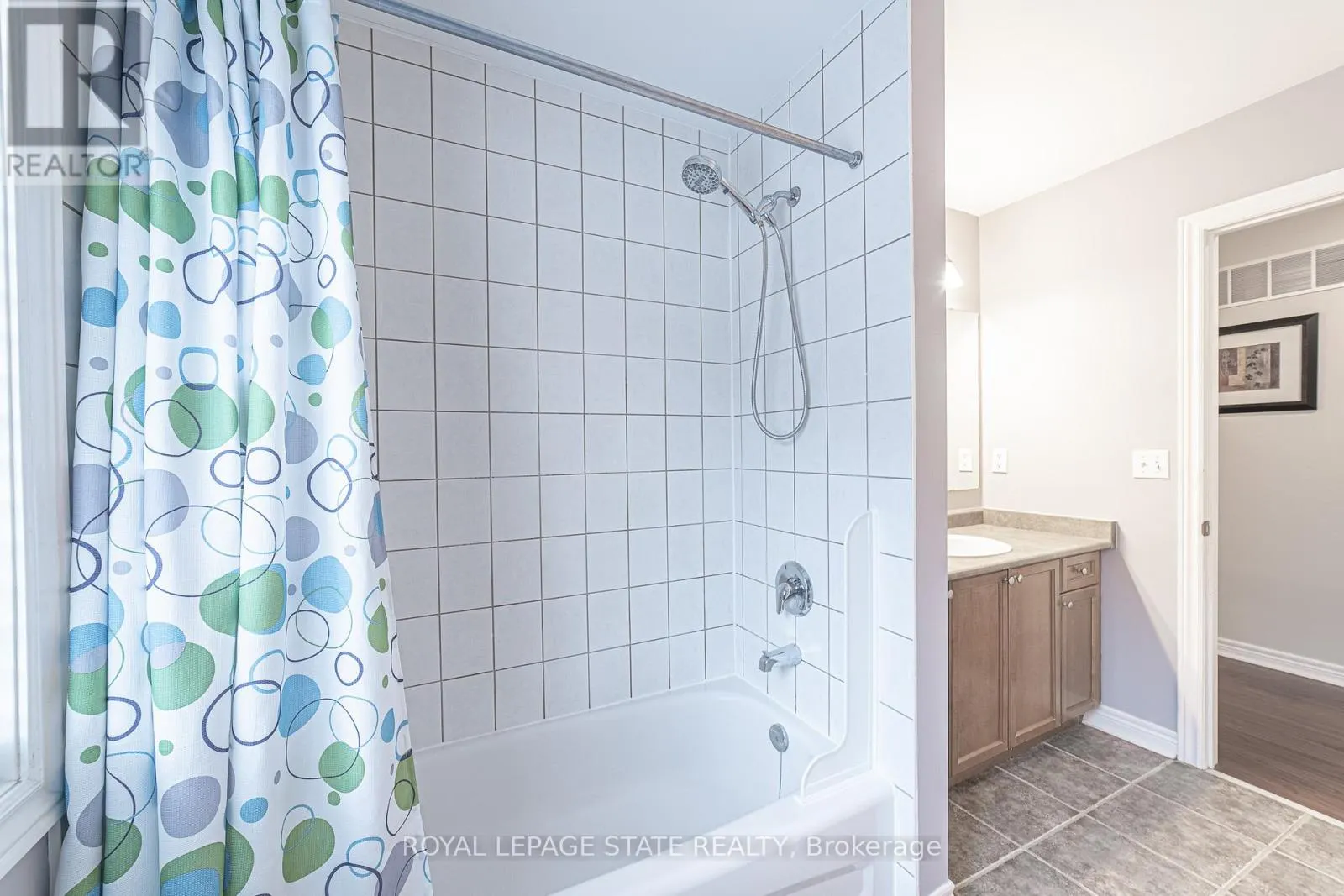 120 SUNDIAL CRESCENT