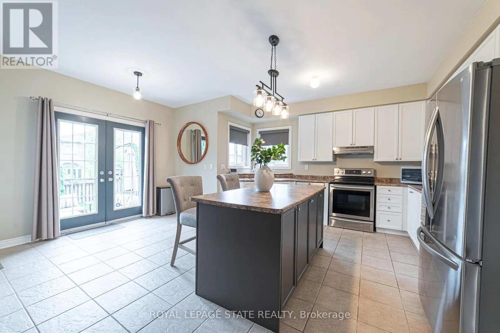 120 SUNDIAL CRESCENT