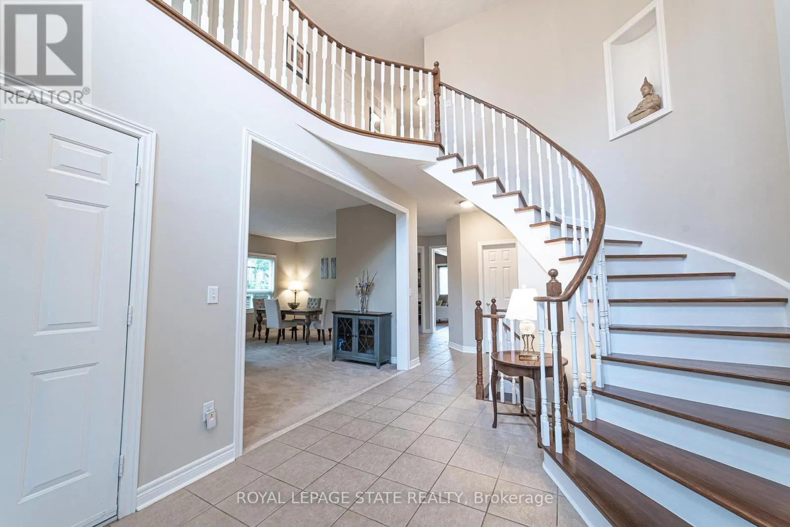 120 SUNDIAL CRESCENT