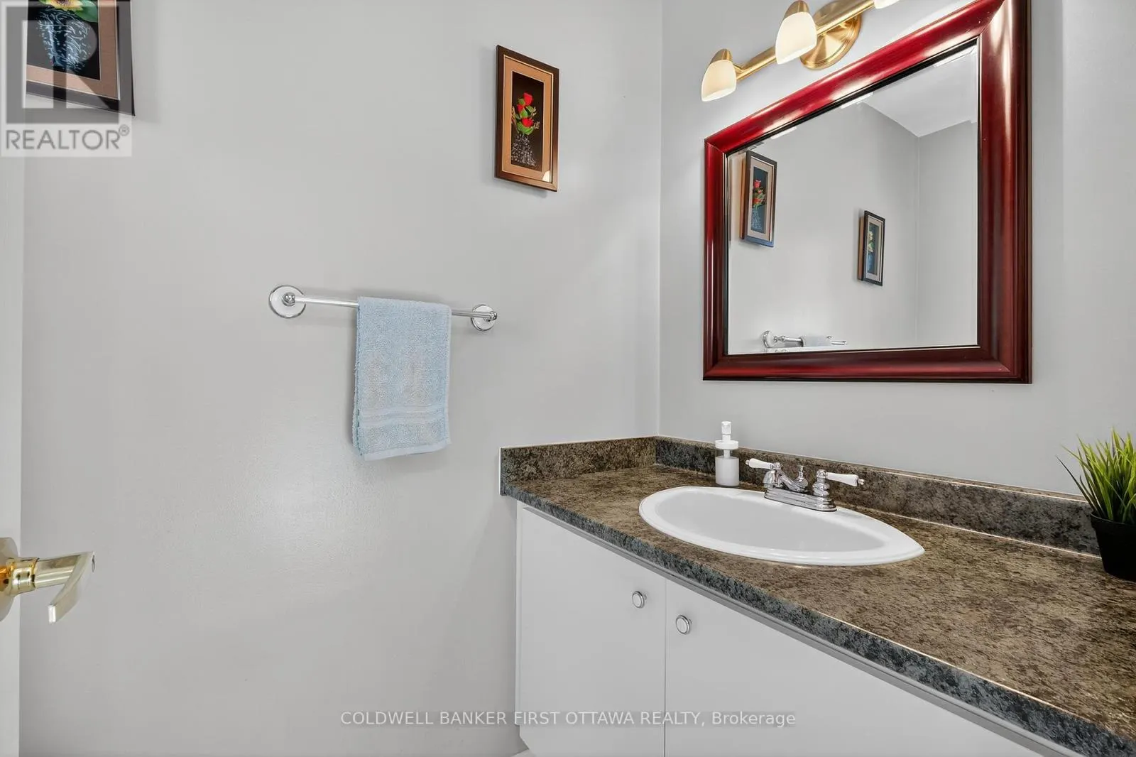 273 KINGLET WAY