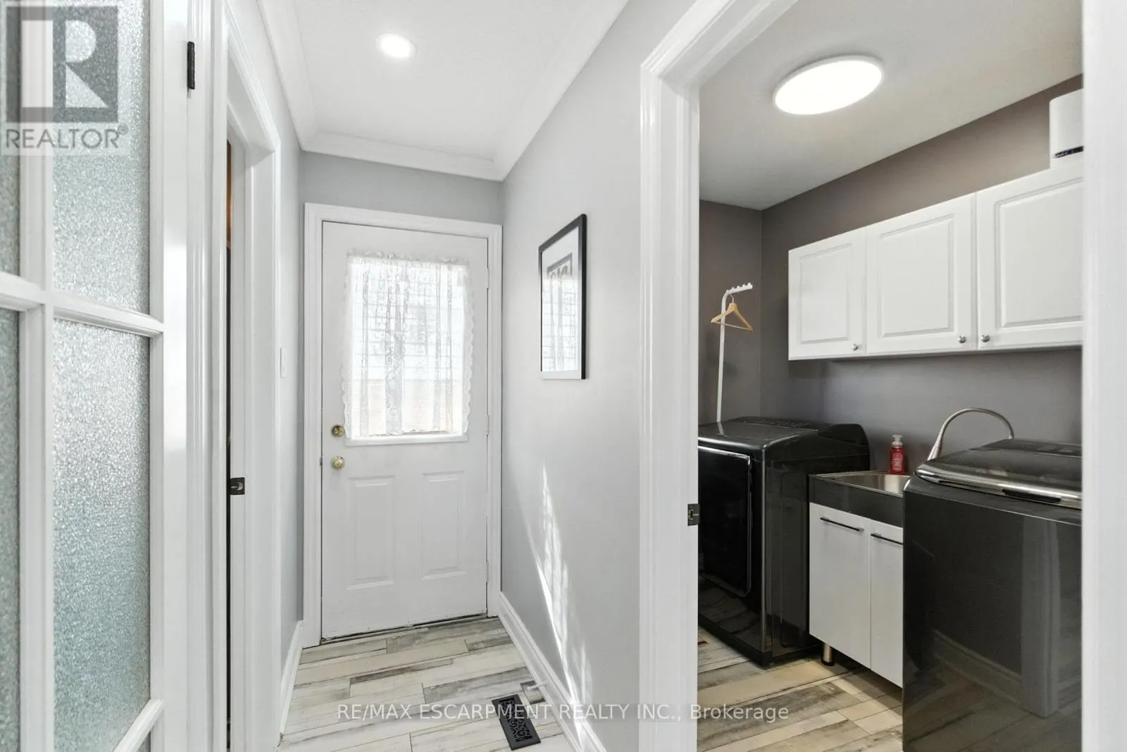 36 PINECREEK ROAD