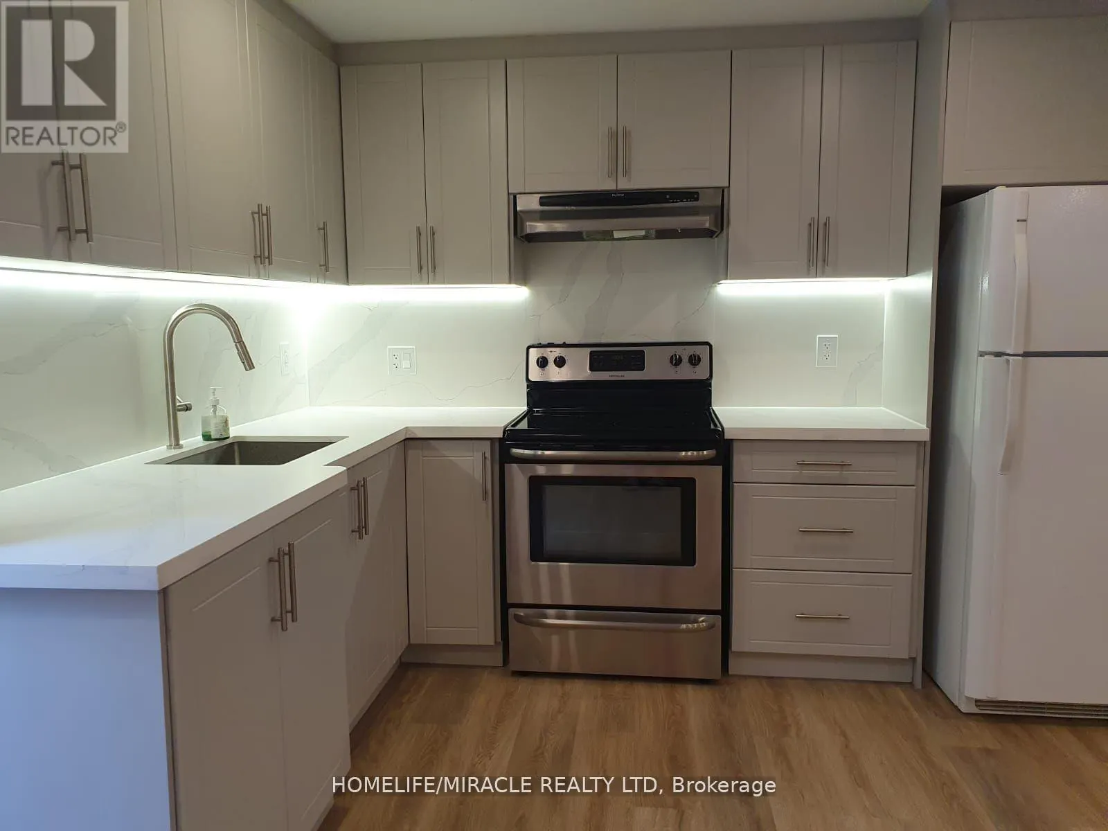 BSMNT - 454 WESTHAVEN STREET