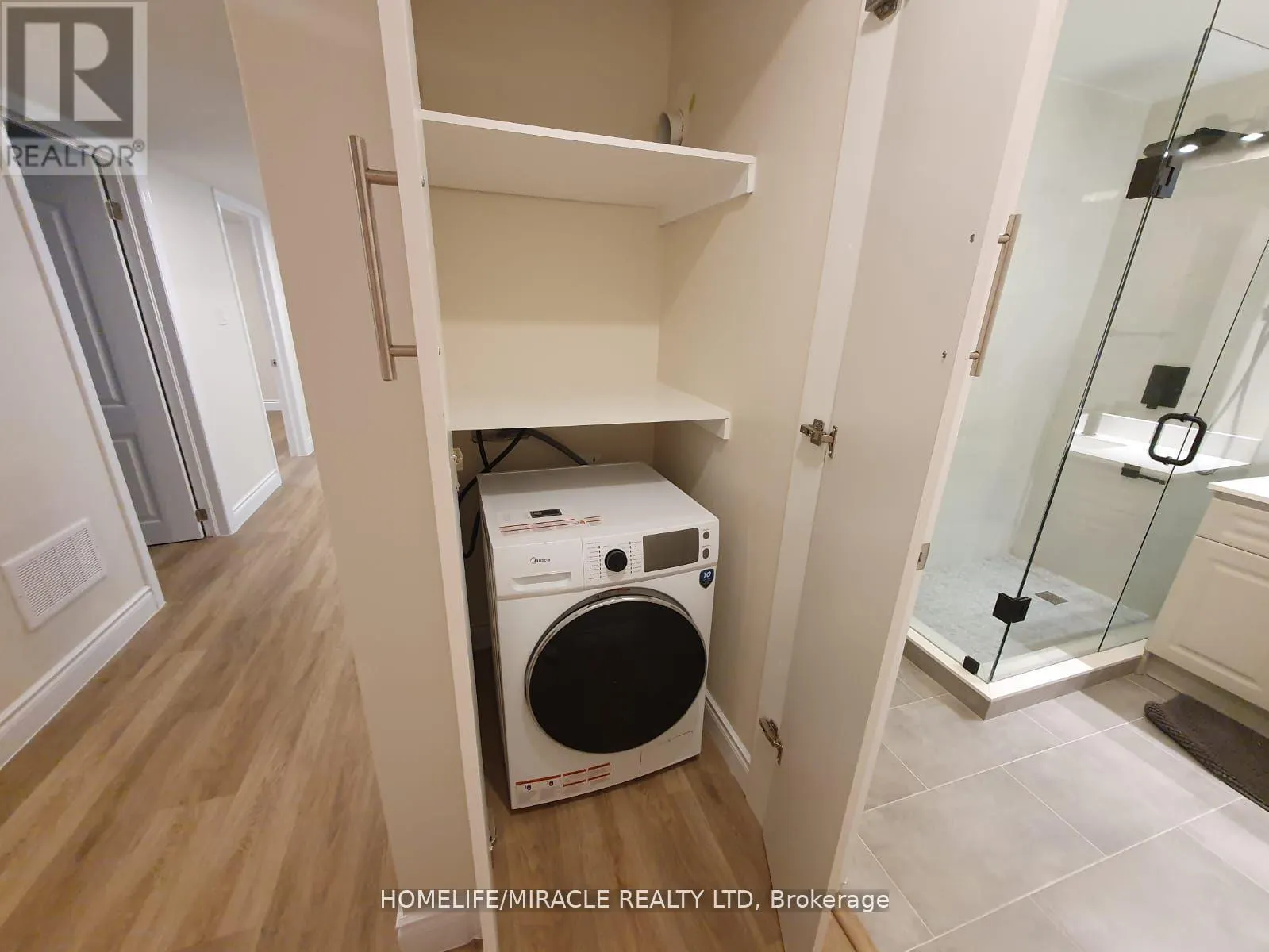 BSMNT - 454 WESTHAVEN STREET
