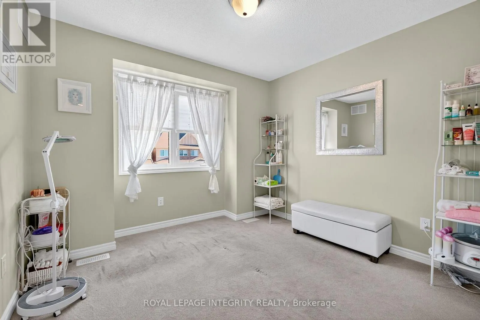 1112 APOLUNE STREET