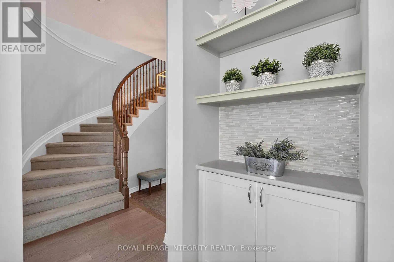1112 APOLUNE STREET