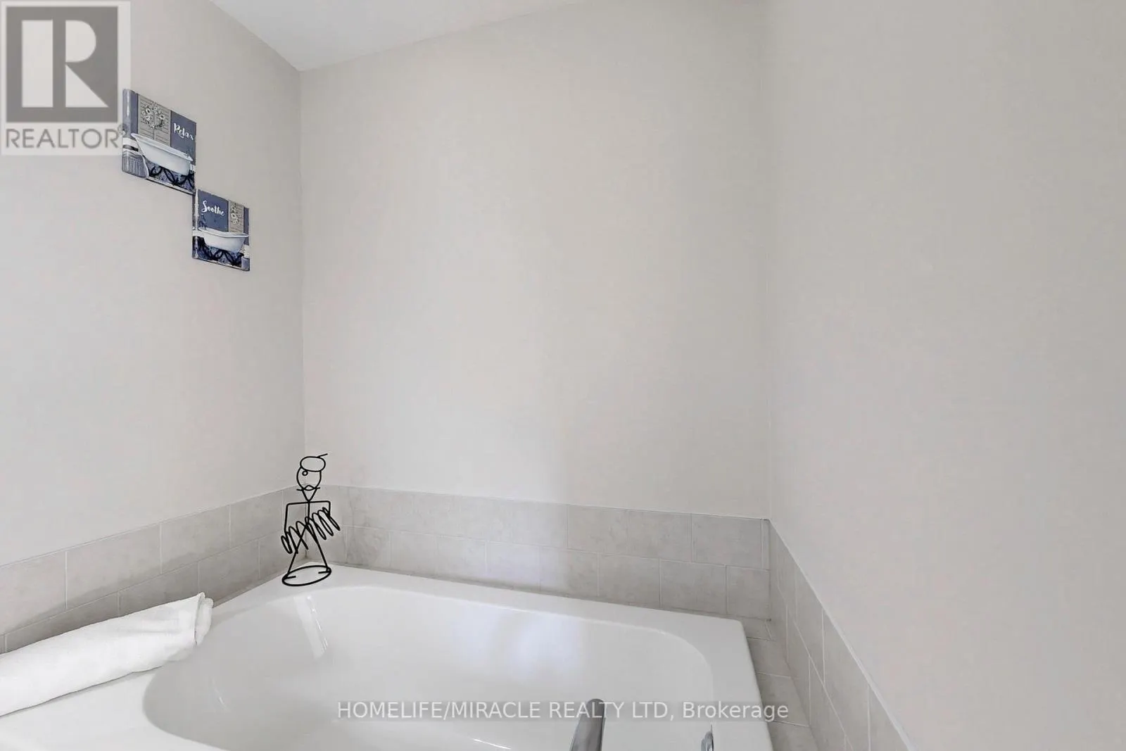 1611 HETHERINGTON DRIVE
