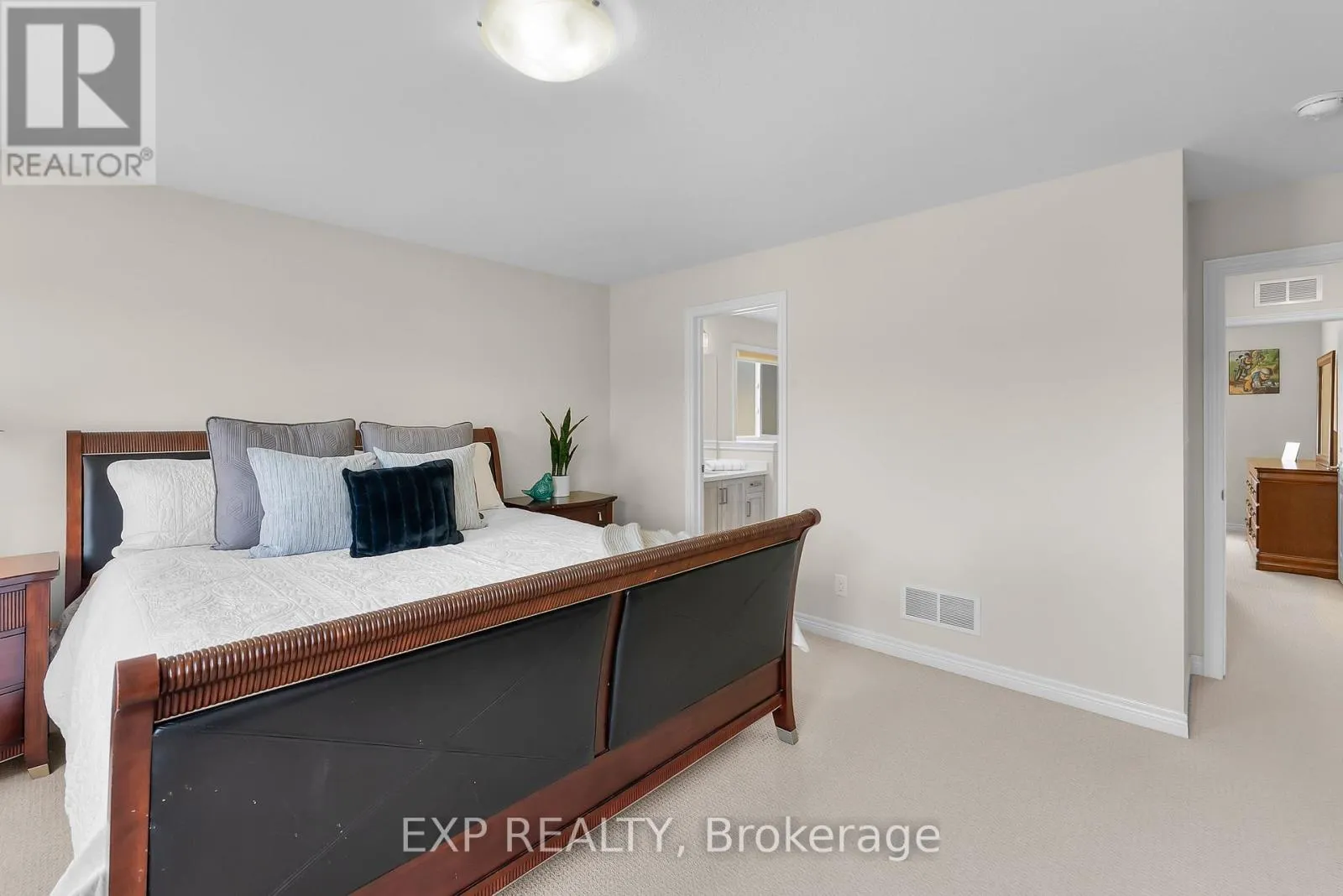 10 RILEY AVENUE