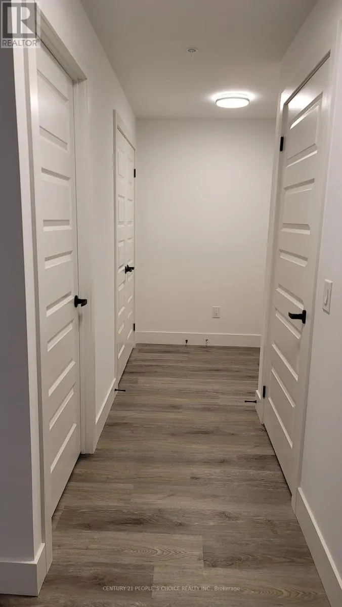 316 - 26 LOWES ROAD W