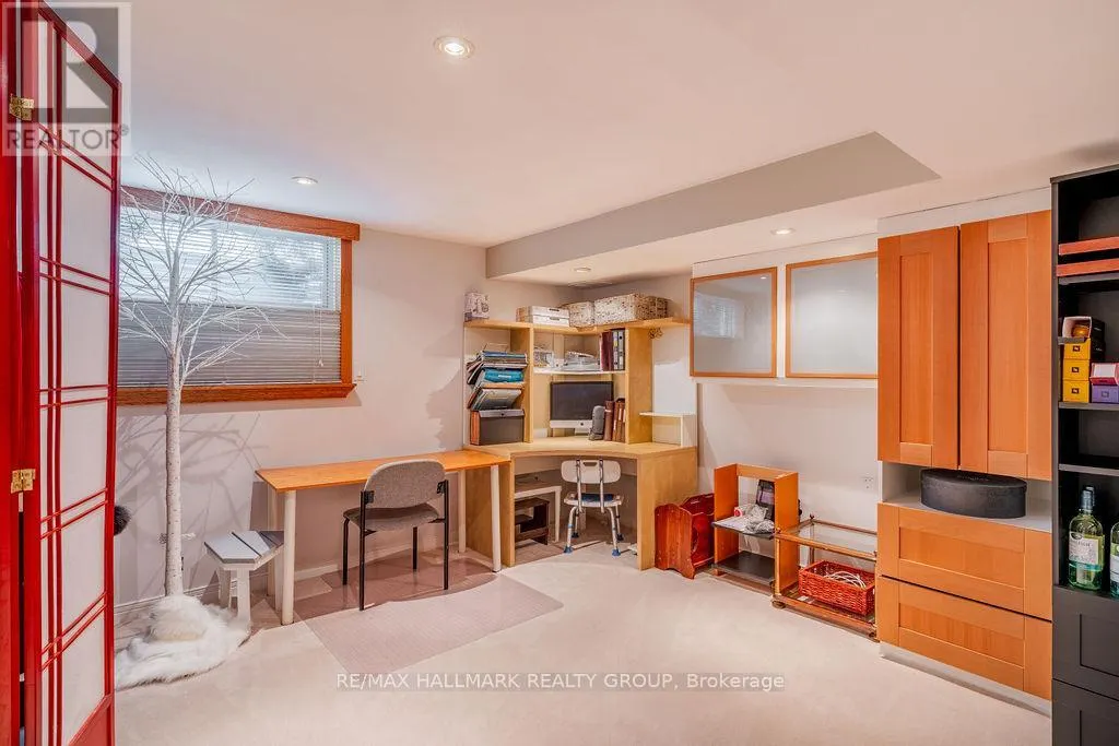 62 WITTINGHAM DRIVE