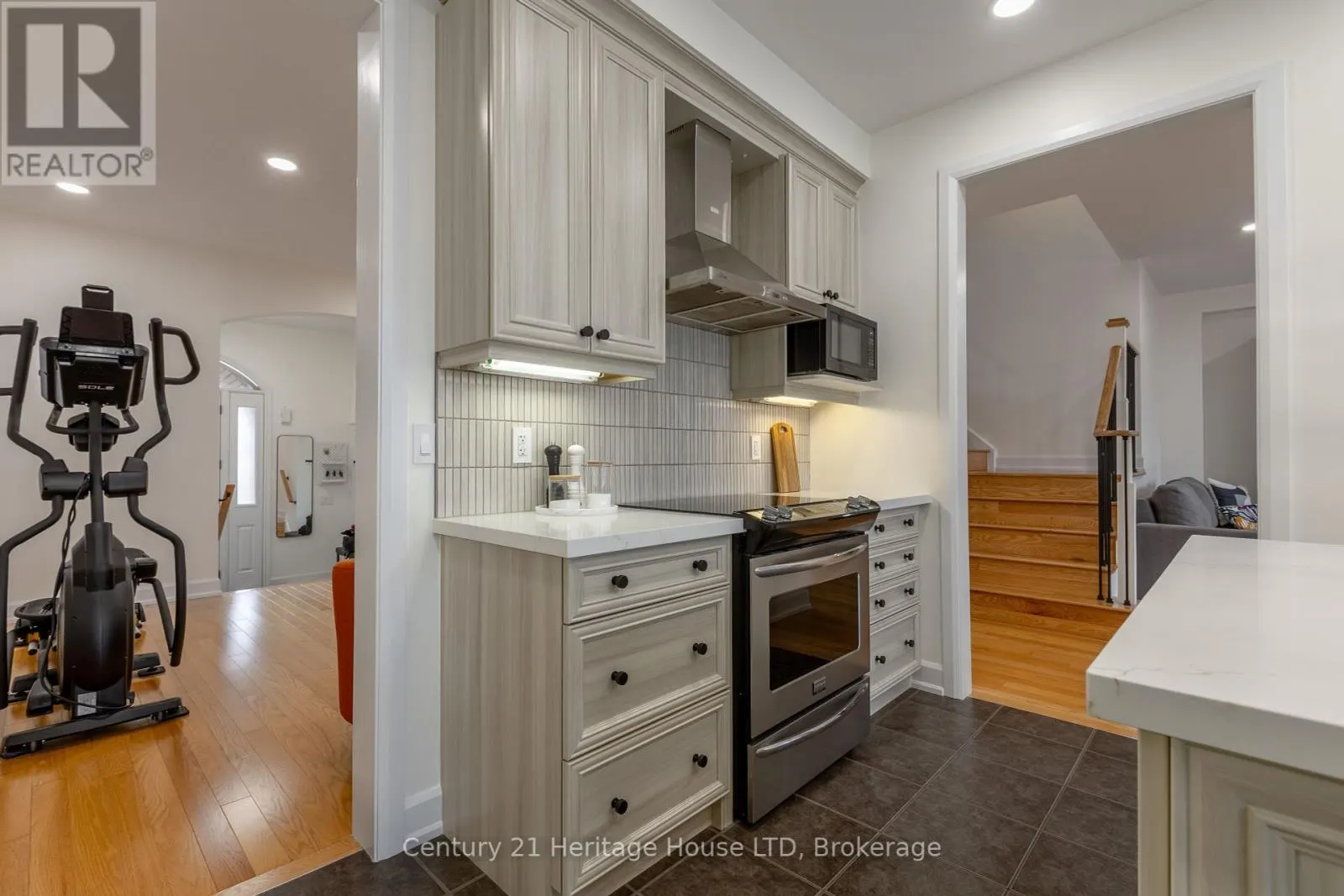 5 JUNEBERRY ROAD