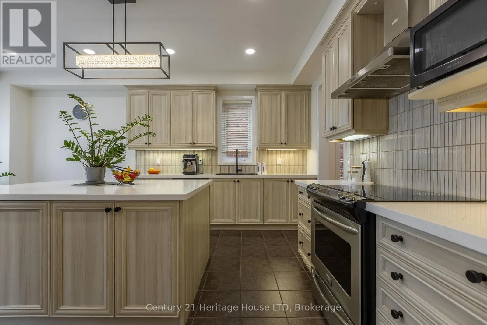 5 JUNEBERRY ROAD
