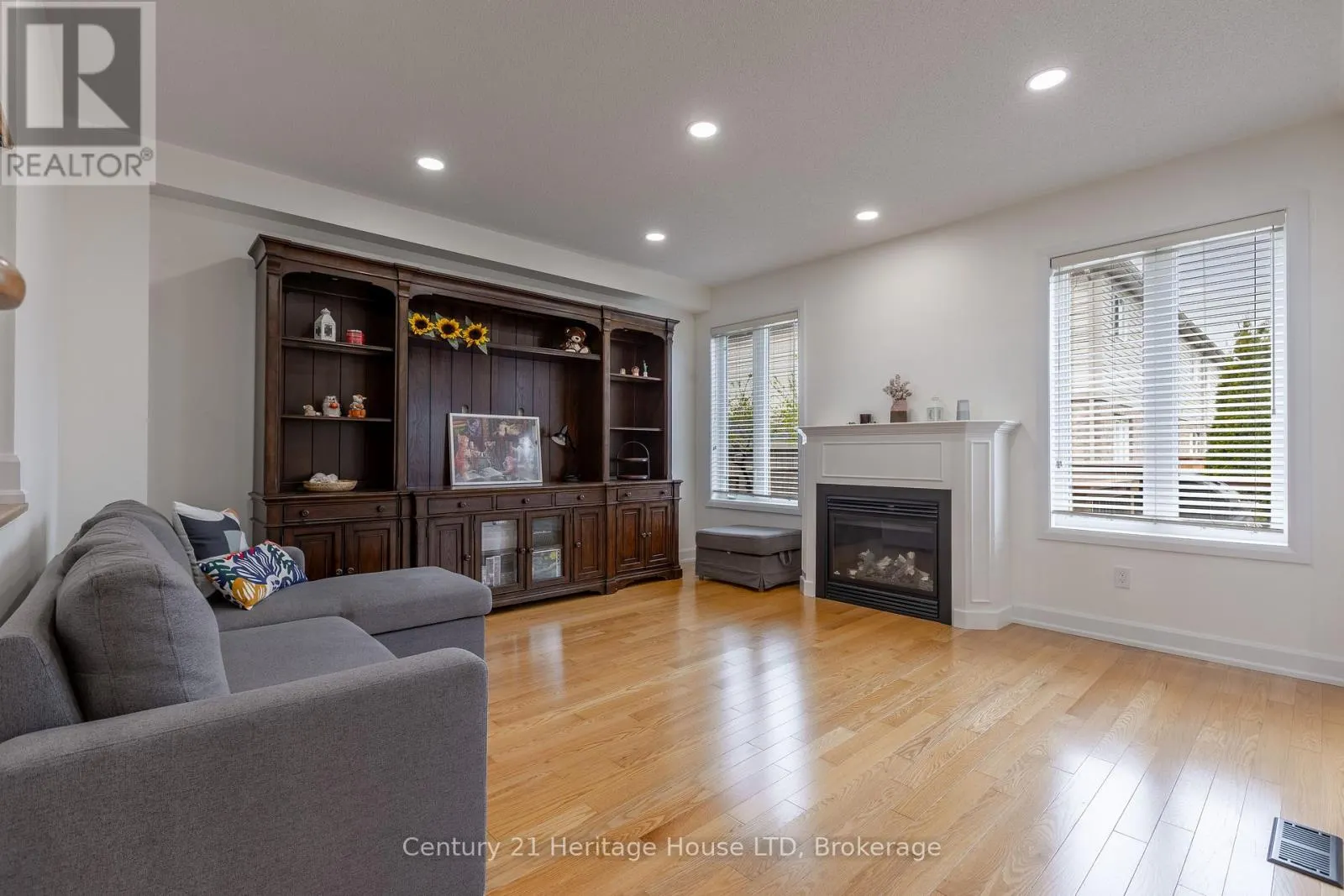 5 JUNEBERRY ROAD