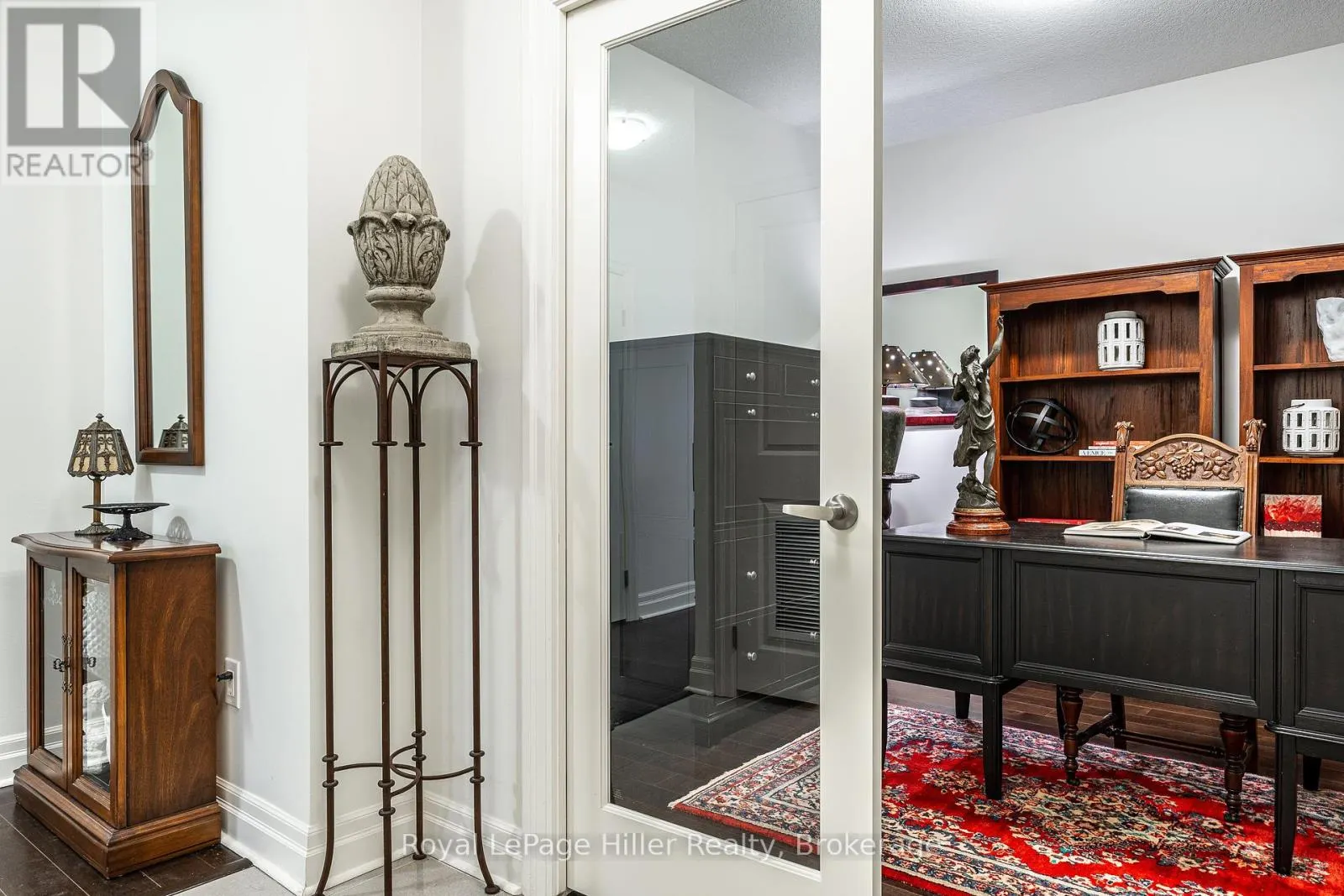 111 - 255 JOHN STREET, #111