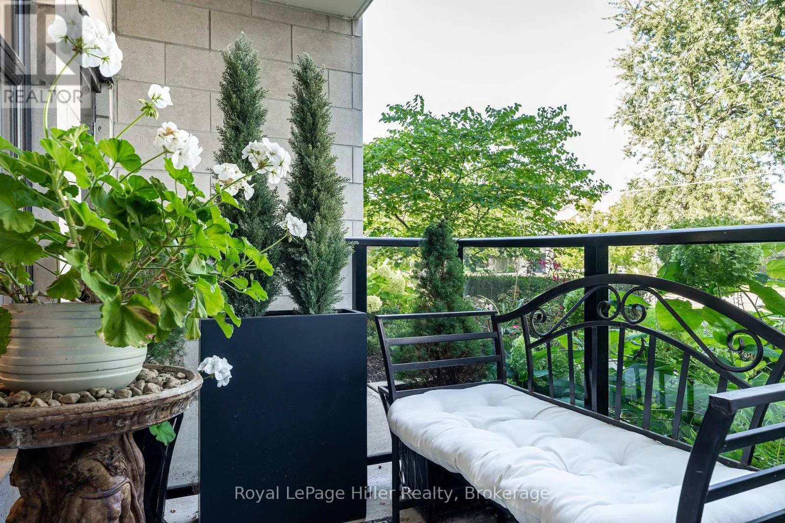 111 - 255 JOHN STREET, #111